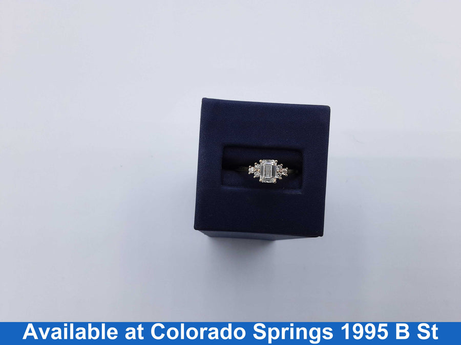 Women's Ring - Solitaire - Yellow Gold 14k (.585) 2.7 grams Size 8.5
