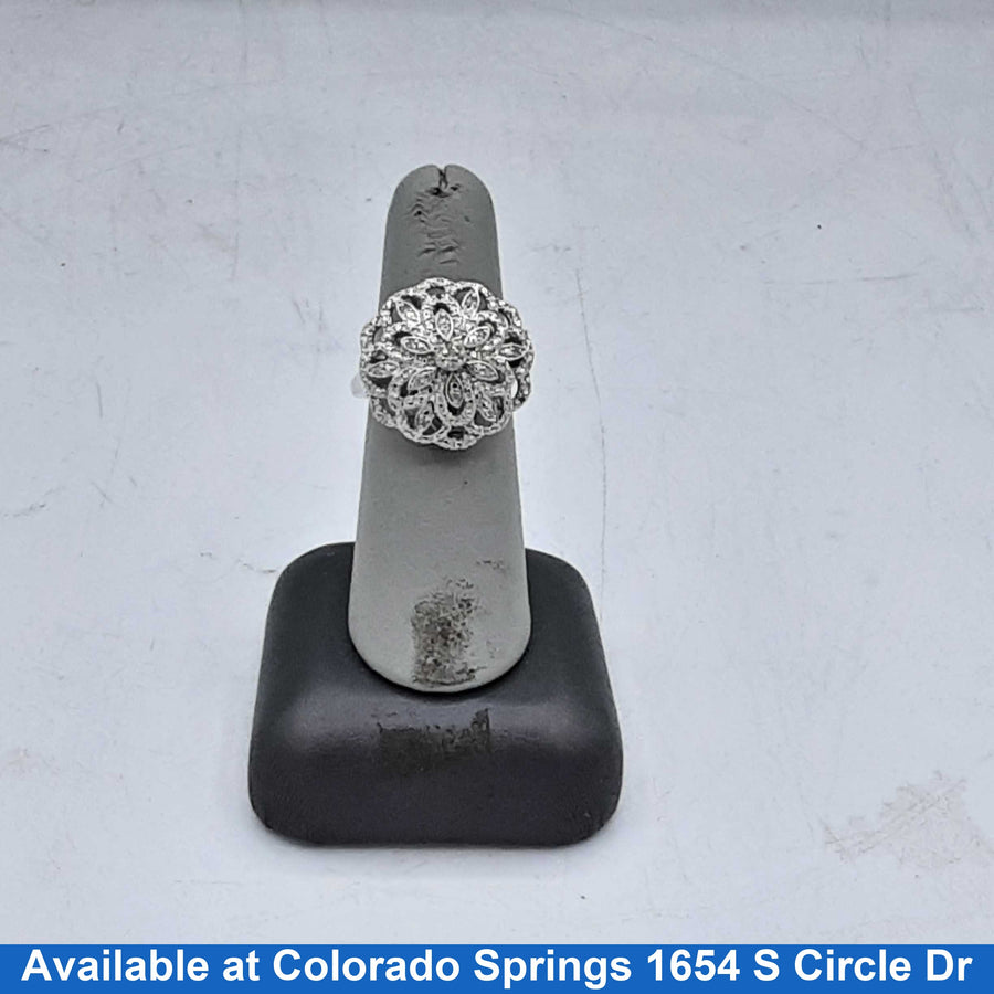 Women's Ring - Silver 5.6 grams Size 7