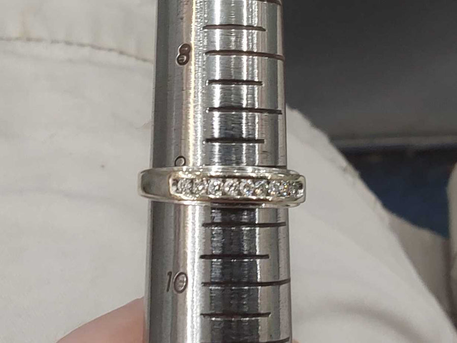 Ring - Wedding Band - White Gold 10k (.417) 3.2 Grams Size 9