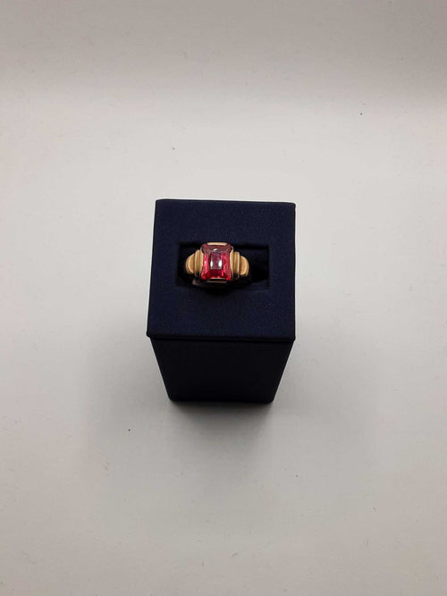 Women's Ring - Solitaire - Yellow Gold 10k (.417) 4.7 Grams Size 5
