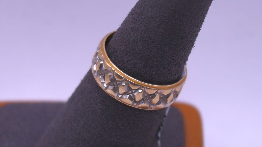 Women's Ring - Black Hills Gold 14k (.585) 4.5 grams Size 8