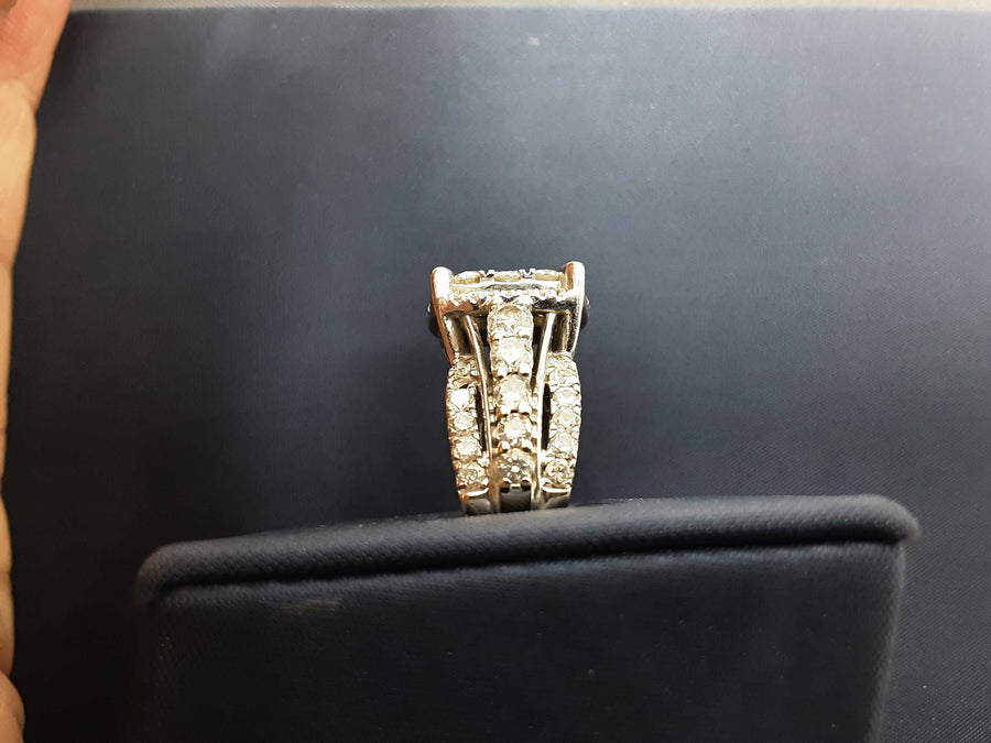 Women's Ring - White Gold 10k (.417) 9.5 grams Size 9