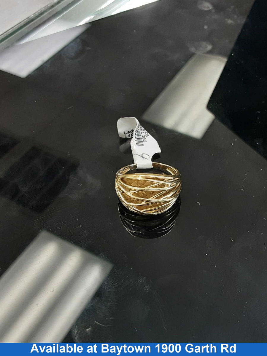 Women's Ring - Yellow Gold 14k (.585) 5.6 grams Size 9