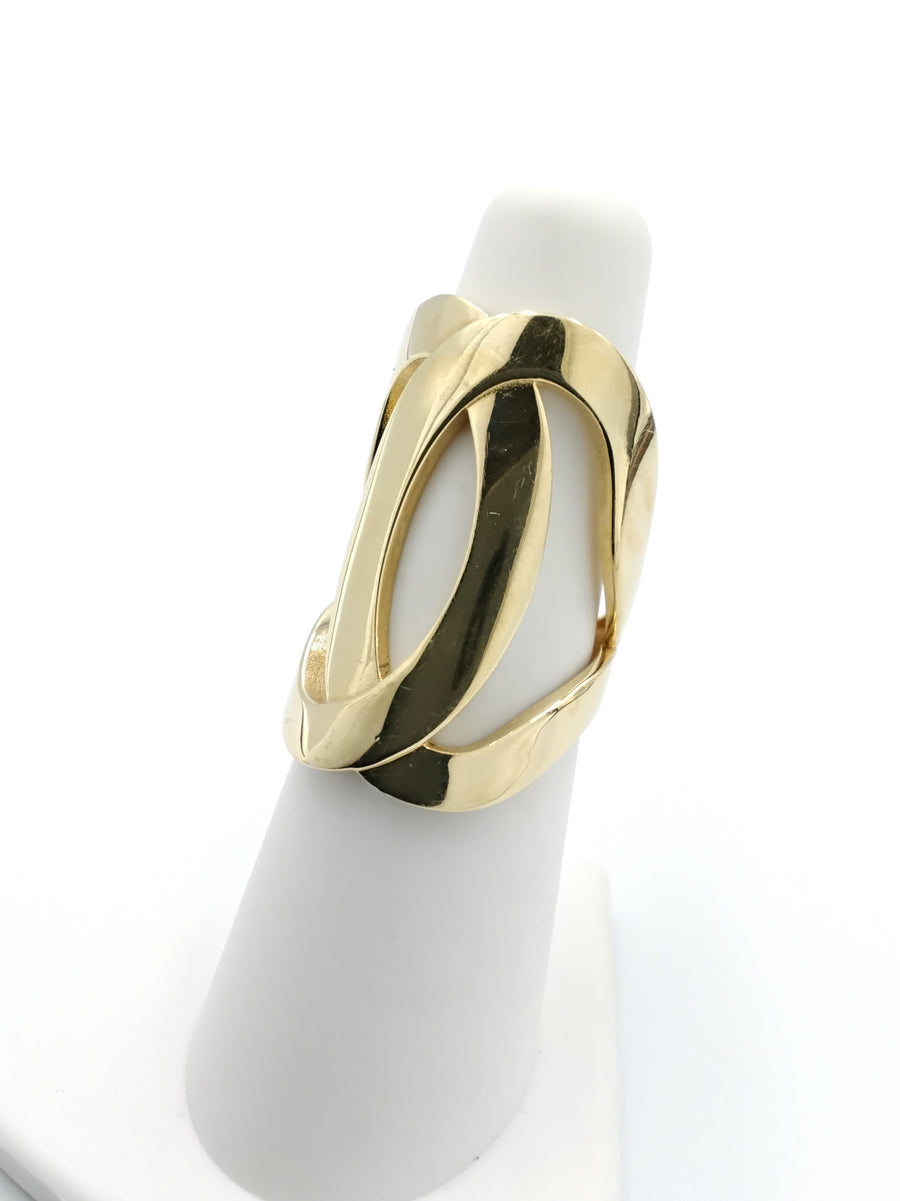 Women's Ring - Yellow Gold 18k (.750) 3.9 grams Size 6.5