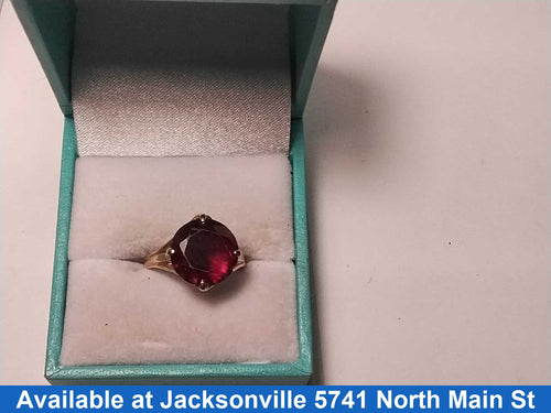 Women's Ring - Yellow Gold 10k (.417) 3.7 grams Size 6