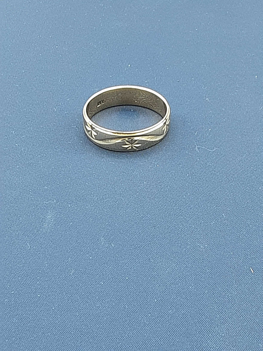 Ring - Wedding Band - Yellow Gold 14k (.585) 4.4 grams Size 20
