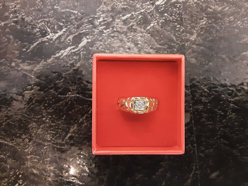 Women's Ring - Solitaire - White Gold 14k (.585) 2.4 grams Size 7.5