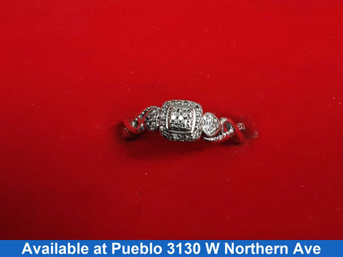 Women's Ring - Silver 3.1 grams Size 7
