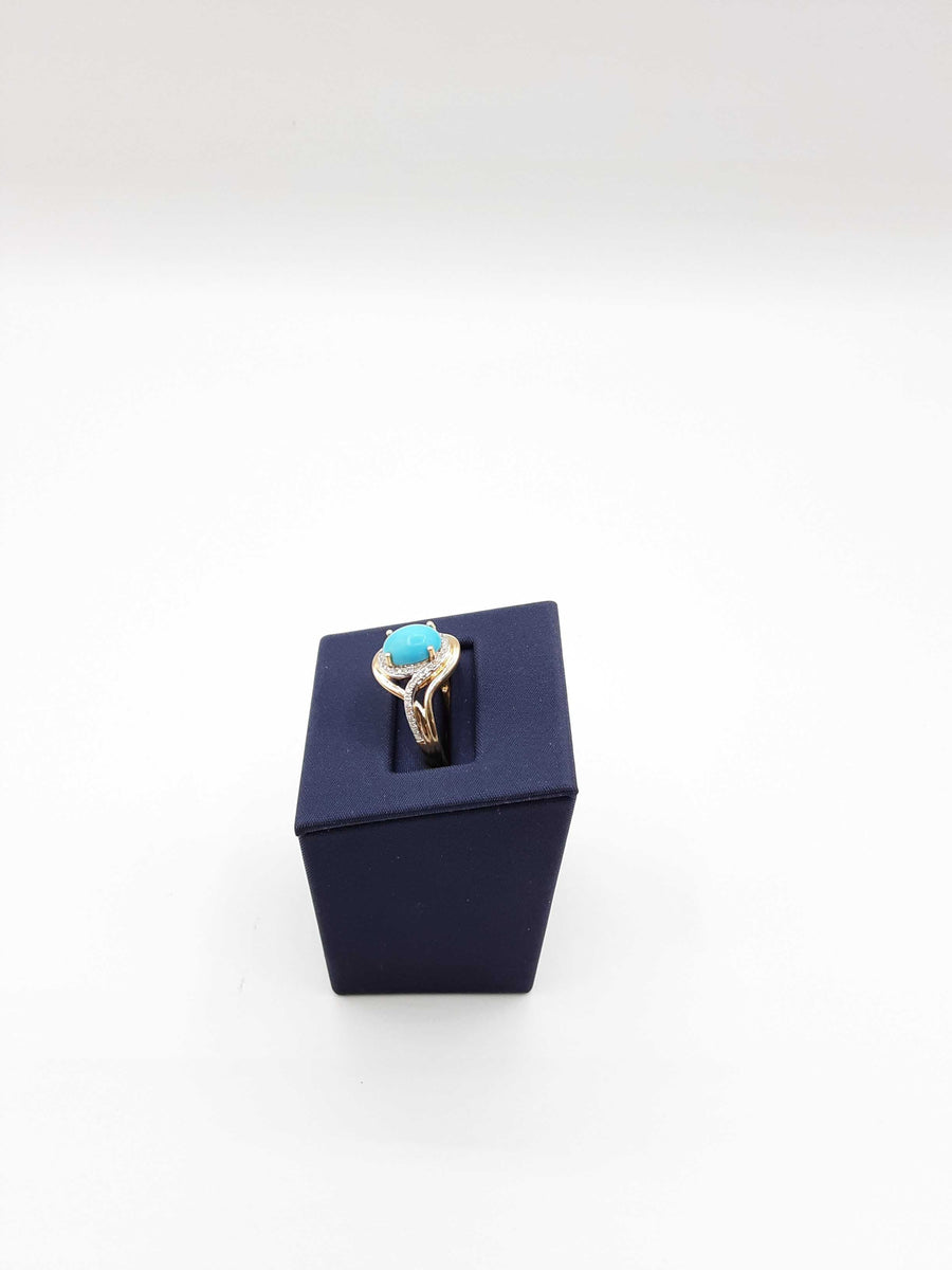 Women's Ring - Yellow Gold 14k (.585) 3.5 grams Size 10