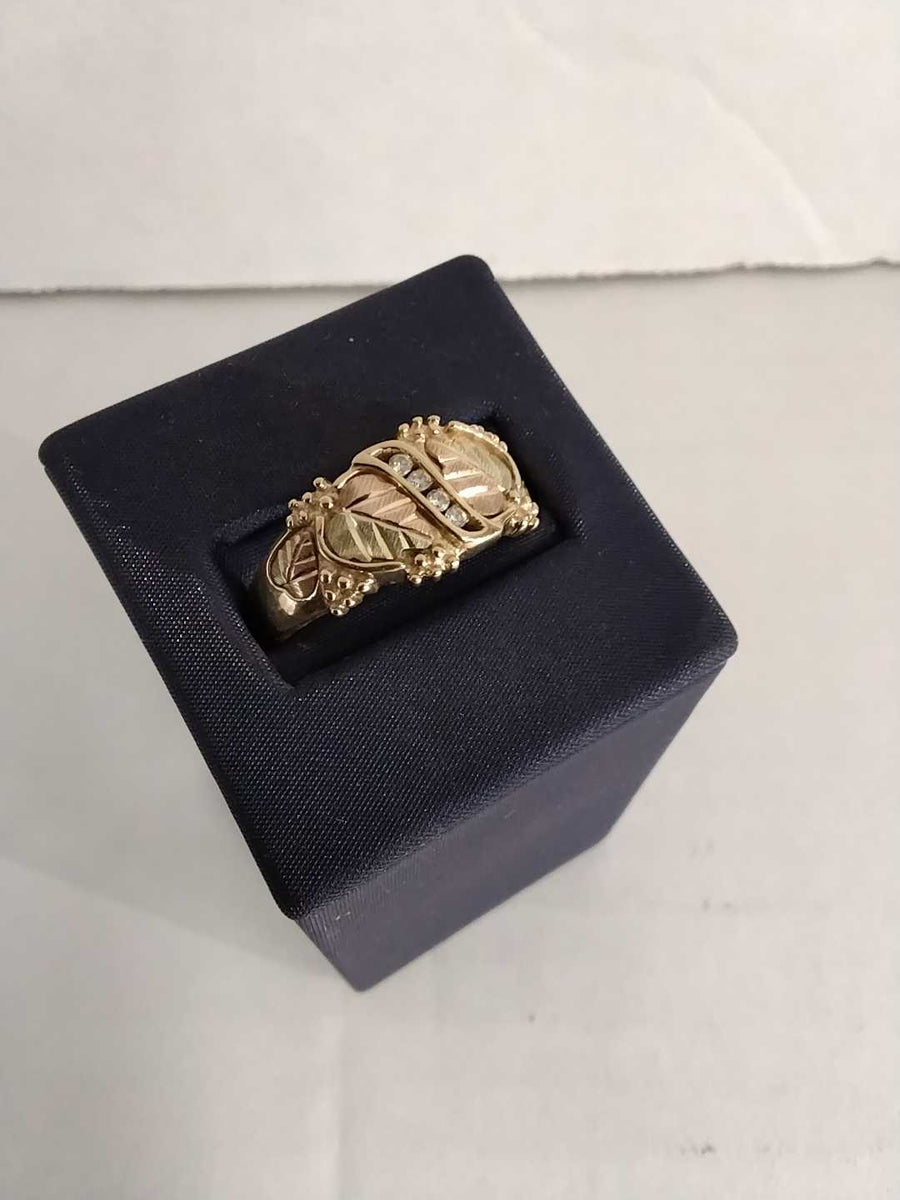 Women's Ring - Tricolor Gold 10k (.417) 5.5 grams Size 12