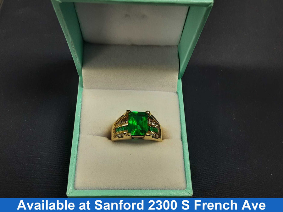 Women's Ring - Yellow Gold 10k (.417) 5.5 grams Size 6