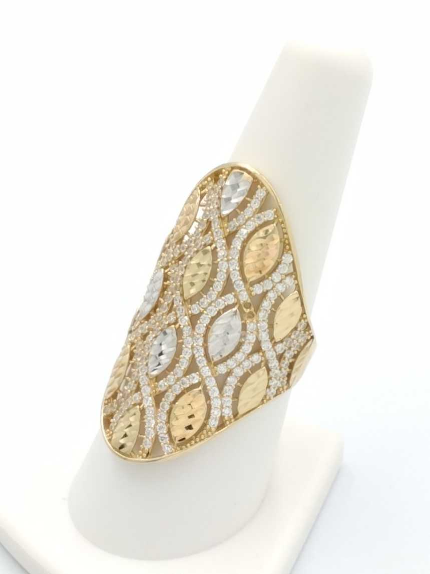 Women's Ring - Yellow Gold 14k (.585) 5.4 grams Size 8.5