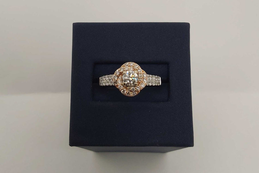 Ring - Wedding Set - White Gold 14k (.585) 4.202 grams Size 7.5