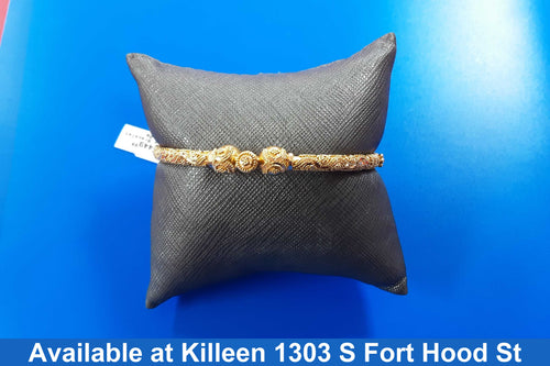 Bangle Bracelet - Yellow Gold 22k (.917) 11 grams 4 inch