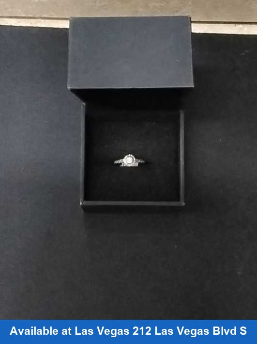 Women's Ring - White Gold 10k (.417) 1.4 grams Size 20