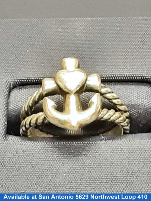 Women's Ring - Silver 4.2 grams Size 20