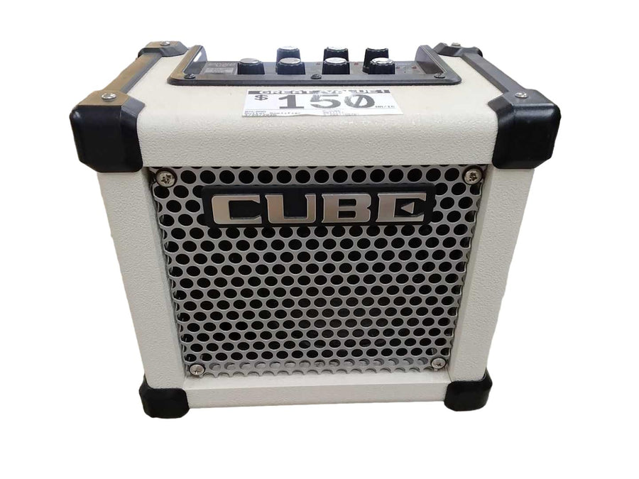 Roland M-cube White Guitar Amplifier