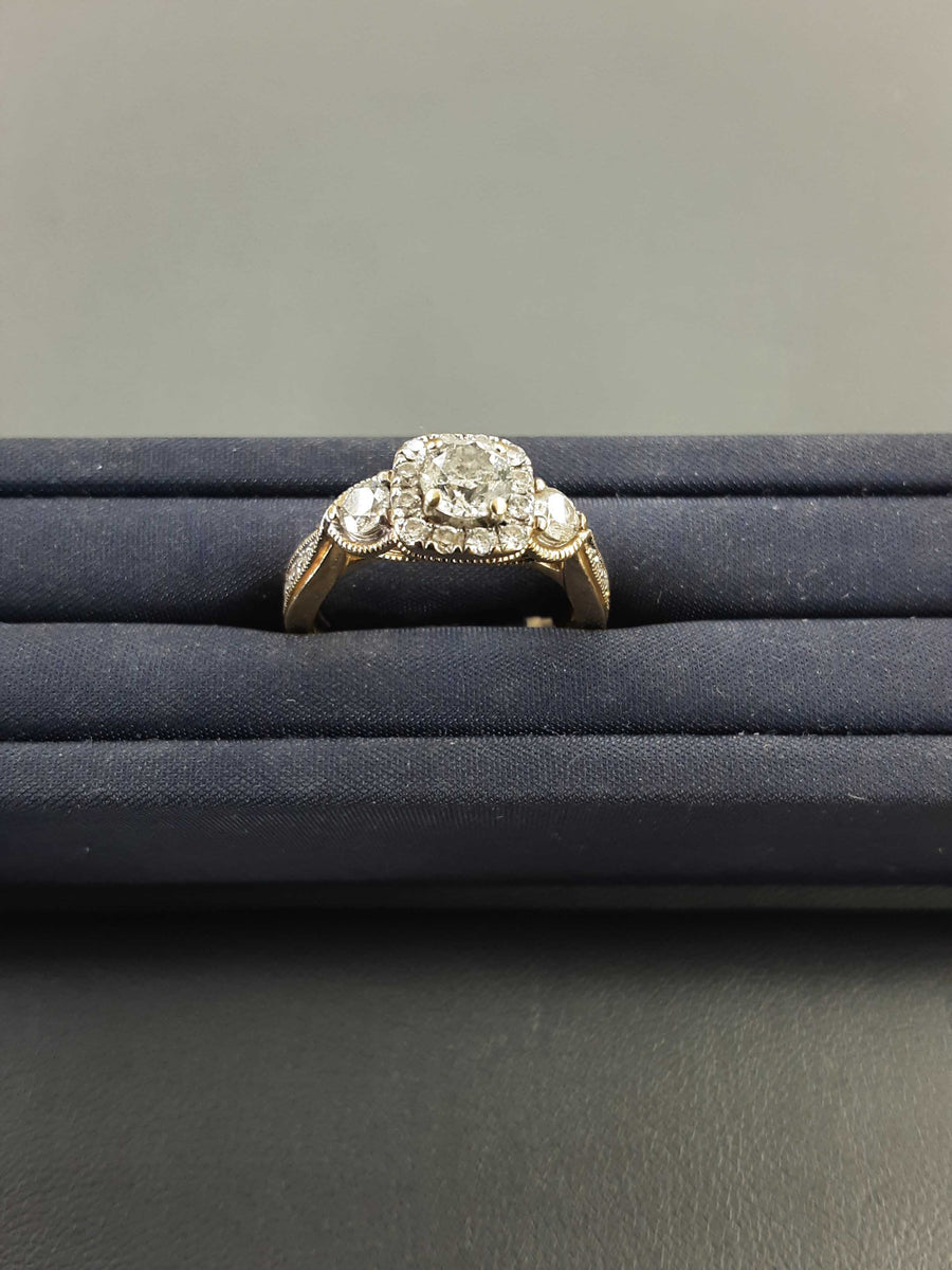 Women's Ring - Solitaire - Yellow Gold 14k (.585) 4.6 grams Size 7