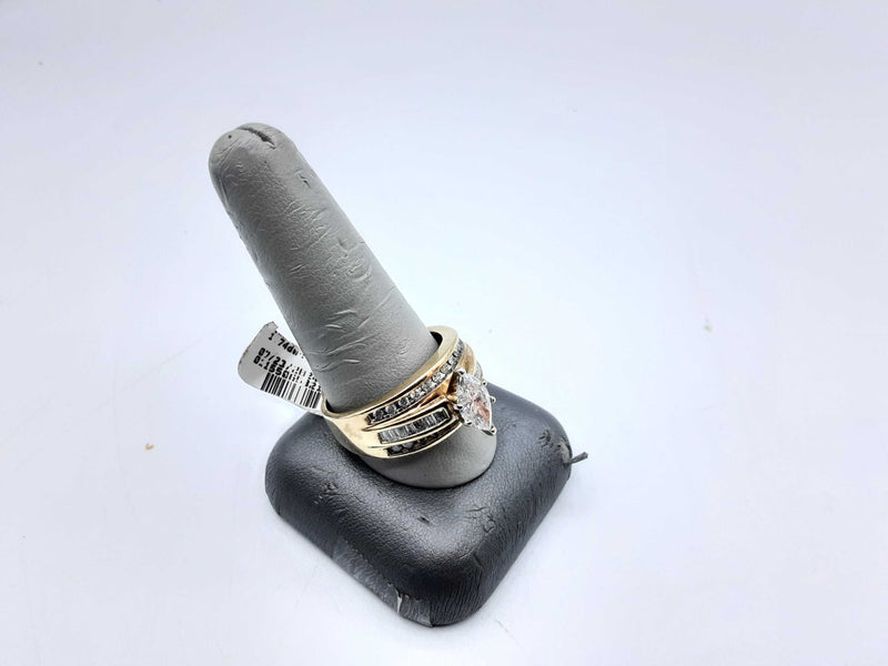 10k Yellow Gold Diamond Ring
