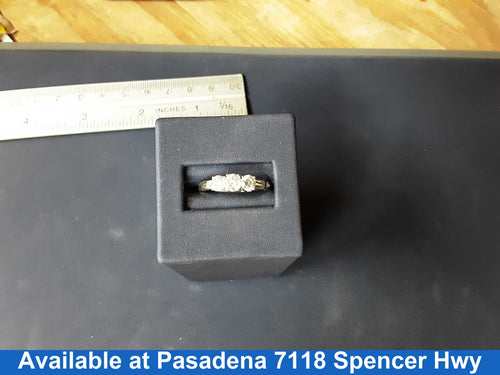 Women's Ring - White Gold 10k (.417) 2.5 grams Size 20
