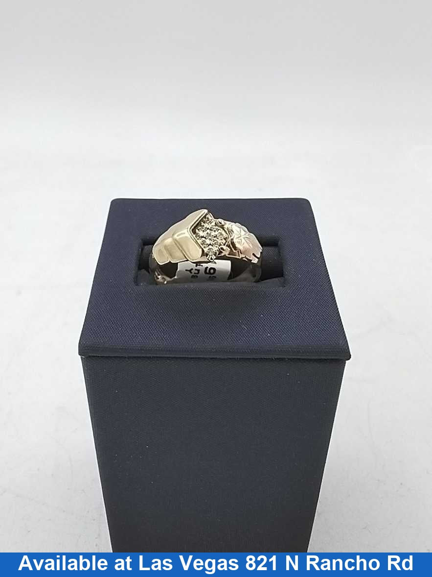 Women's Ring - Yellow Gold 10k (.417) 2.9 grams Size 20