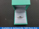 Women's Ring - White Gold 18k (.750) 2.8 grams Size 5.5