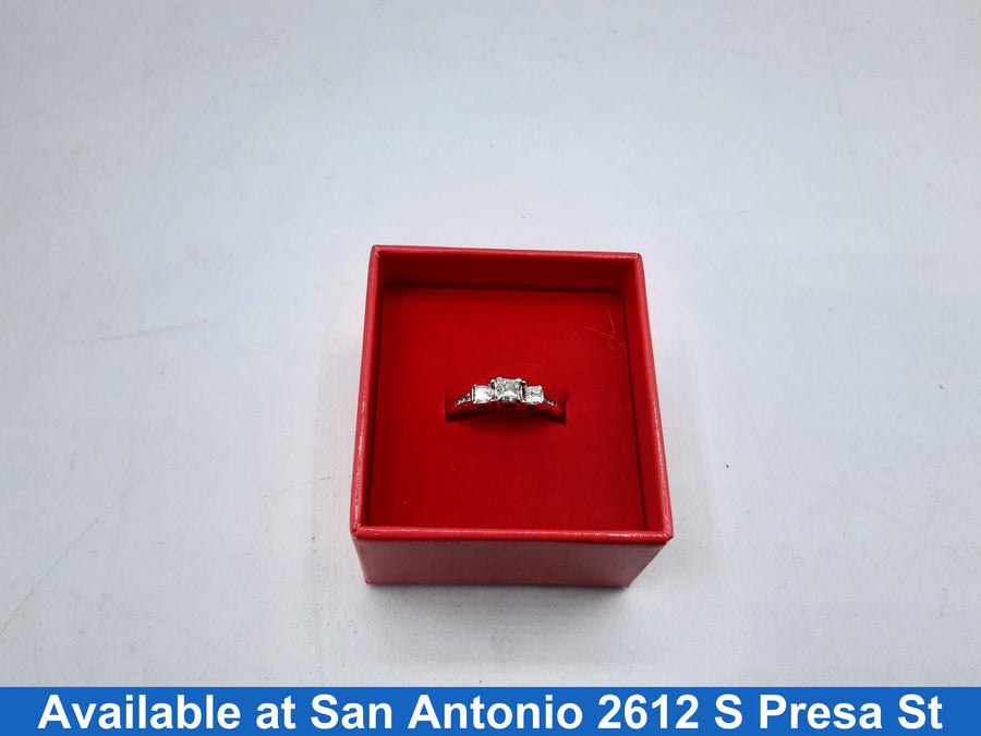 Women's Ring - Anniversary - White Gold 14k (.585) 3 grams Size 6.5