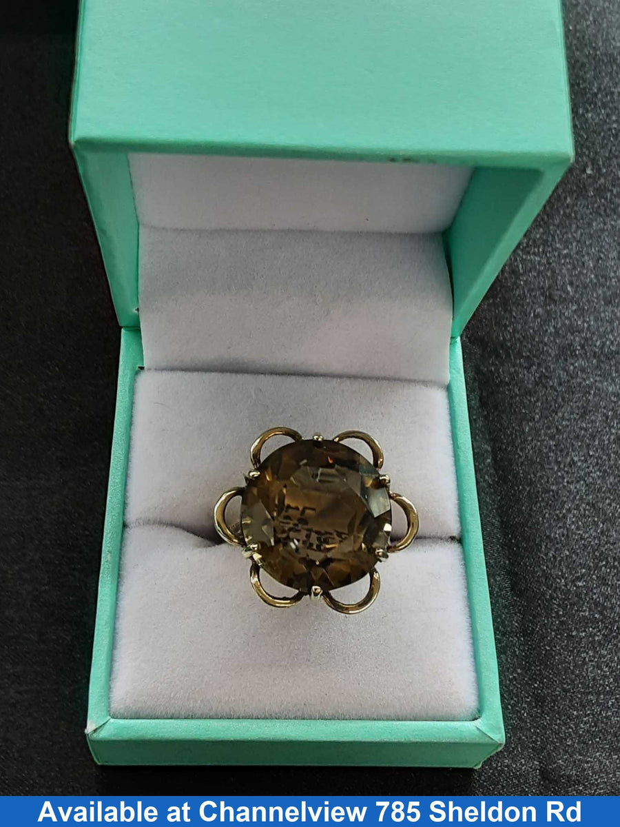 Women's Ring - Solitaire - Yellow Gold 14k (.585) 6.6 grams Size 8