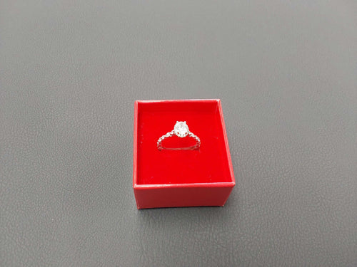 Women's Ring - White Gold 14k (.585) 2.6 grams Size 8