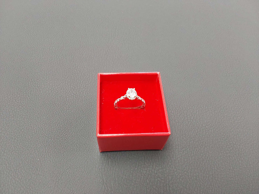 Women's Ring - White Gold 14k (.585) 2.6 grams Size 8
