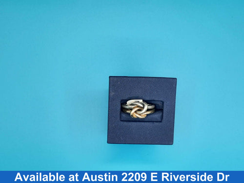 Women's Ring - Silver 7 grams Size 8