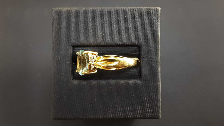 Women's Ring - Yellow Gold 14k (.585) 4.4 grams Size 20