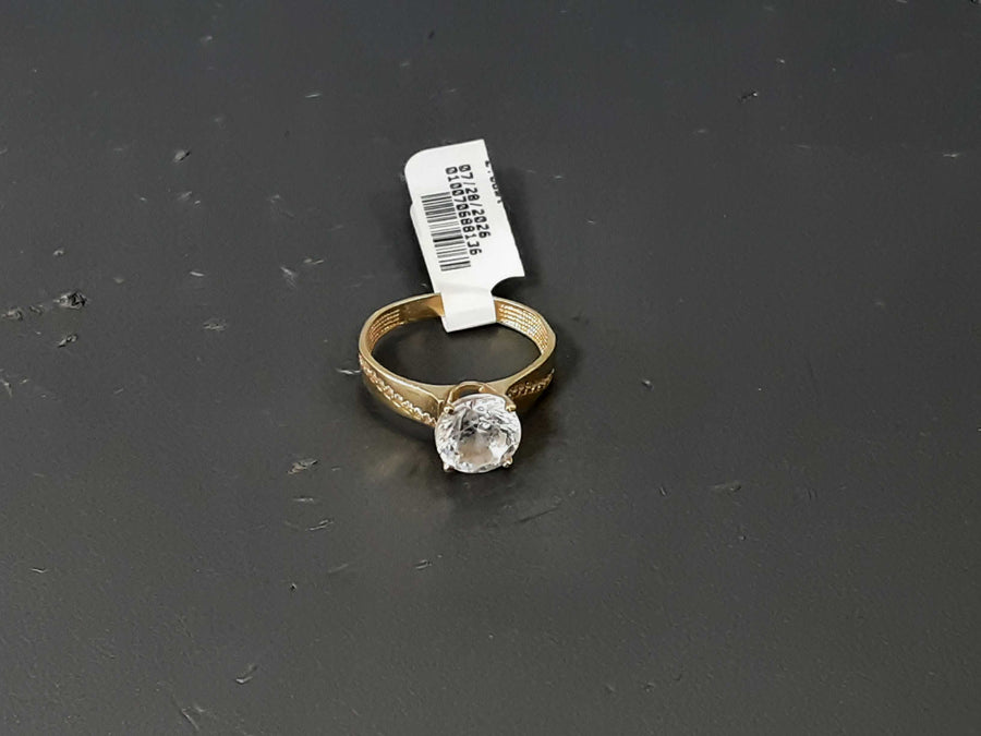 Women's Ring - Solitaire - Yellow Gold 14k (.585) 2.8 grams Size 20