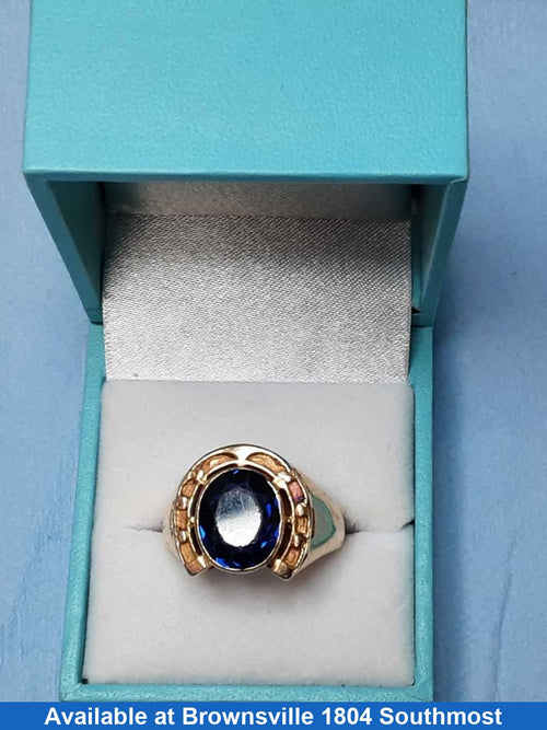 Men's Ring - Yellow Gold 10k (.417) 5.6 grams Size 10.5