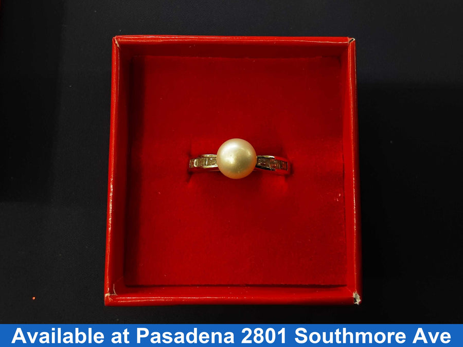 Women's Ring - Yellow Gold 14k (.585) 3.2 grams Size 8.5