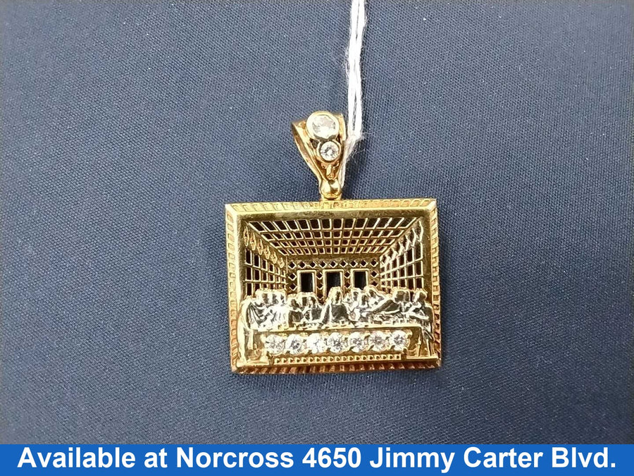 Religious Pendant - Yellow Gold 10k (.417) 3.6 grams