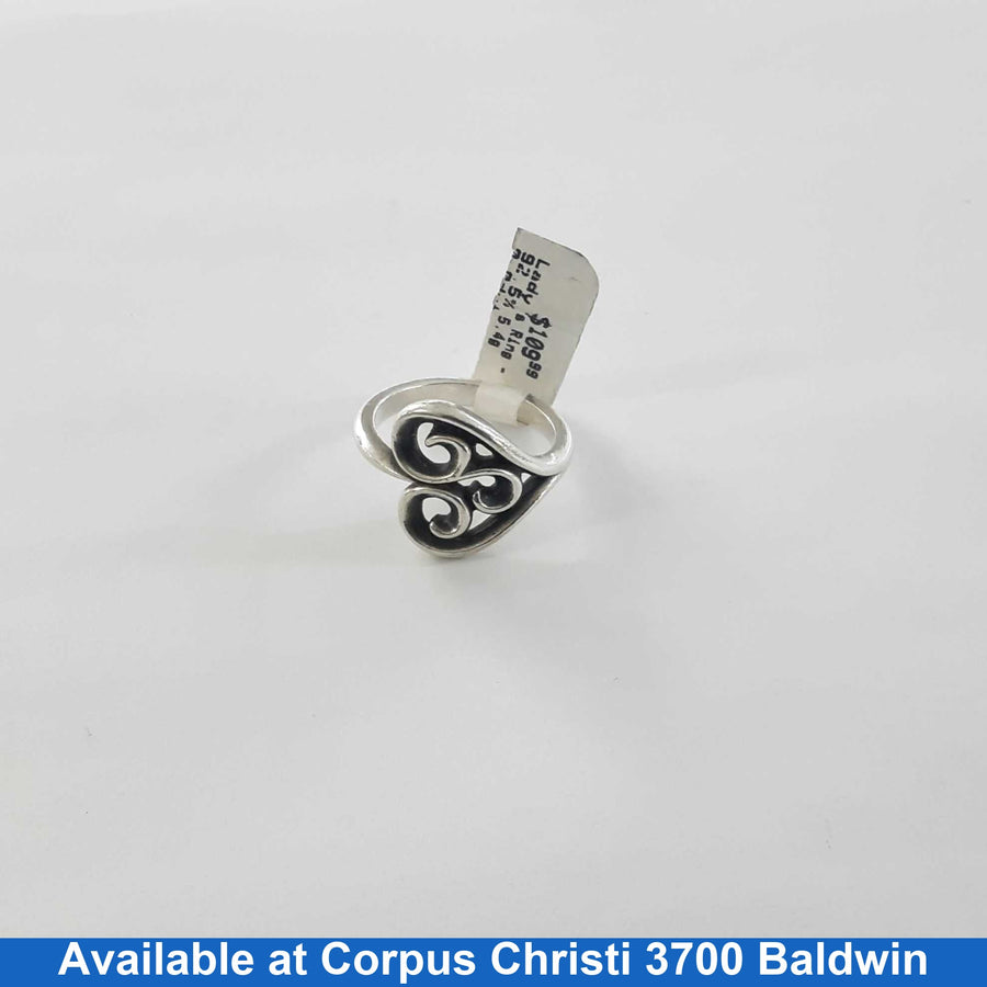 Women's Ring - Silver 5.4 grams Size 6.5