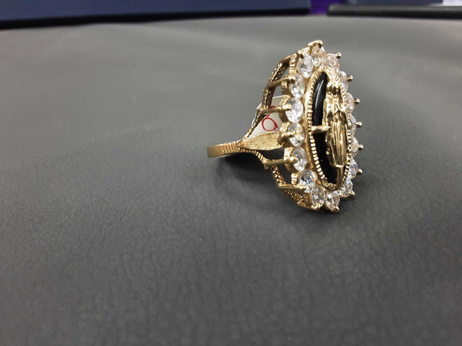 Women's Ring - Yellow Gold 10k (.417) 10.2 grams Size 9.5