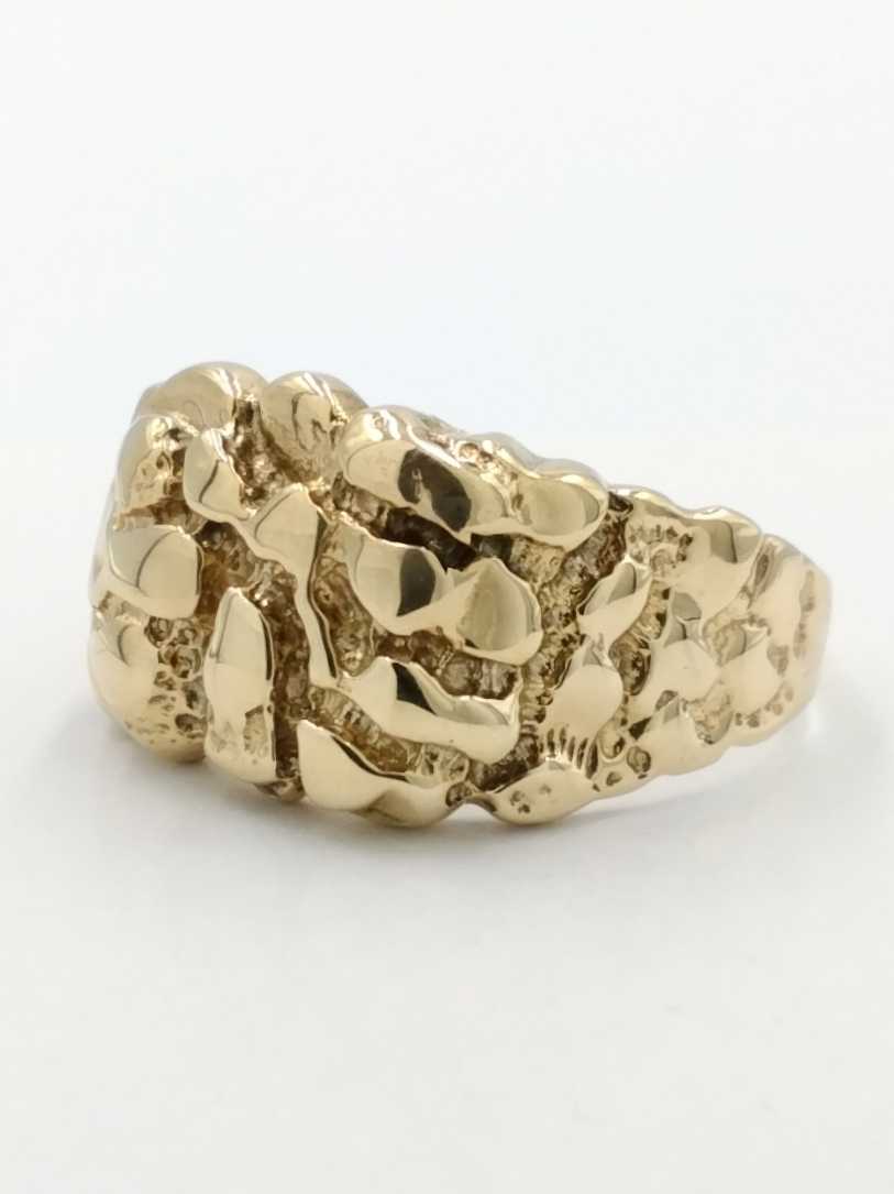 Men's Ring - Yellow Gold 10k (.417) 4.6 grams Size 10.5