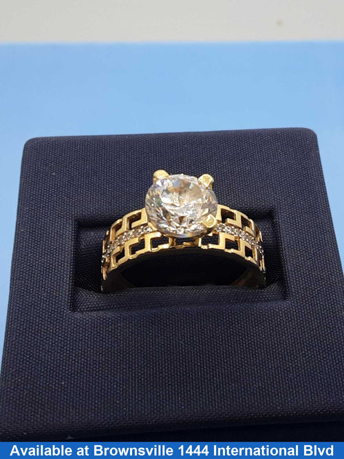 Women's Ring - Yellow Gold 10k (.417) 3.1 grams Size 9