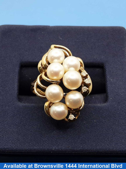Women's Ring - Yellow Gold 14k (.585) 3.9 grams Size 6