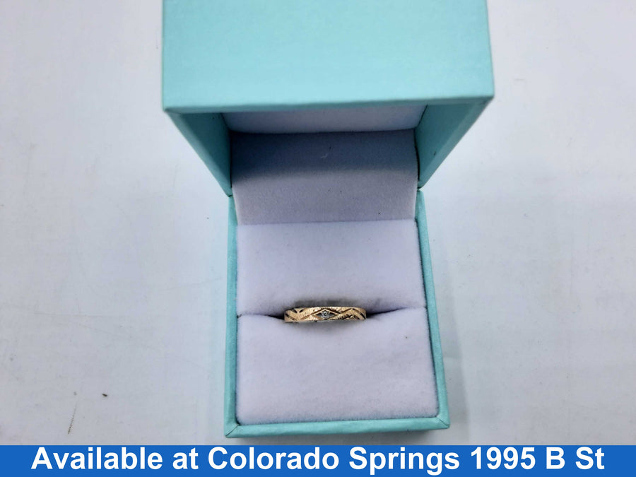 Women's Ring - Anniversary - Yellow Gold 14k (.585) 1.1 grams Size 4.5