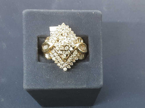Women's Ring - Yellow Gold 10k (.417) 11.2 grams Size 7