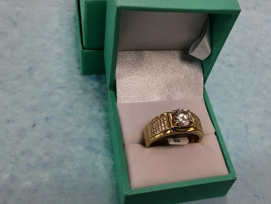 Men's Ring - Yellow Gold 10k (.417) 6.2 grams Size 11