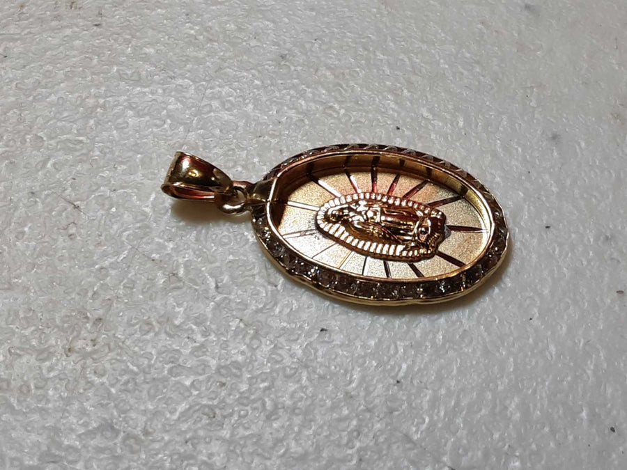 Religious Pendant - Yellow Gold 14k (.585) 1.8 grams