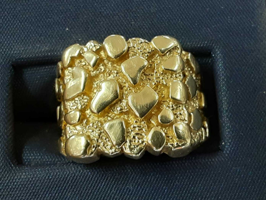 Men's Ring - Yellow Gold 10k (.417) 4.1 grams Size 8