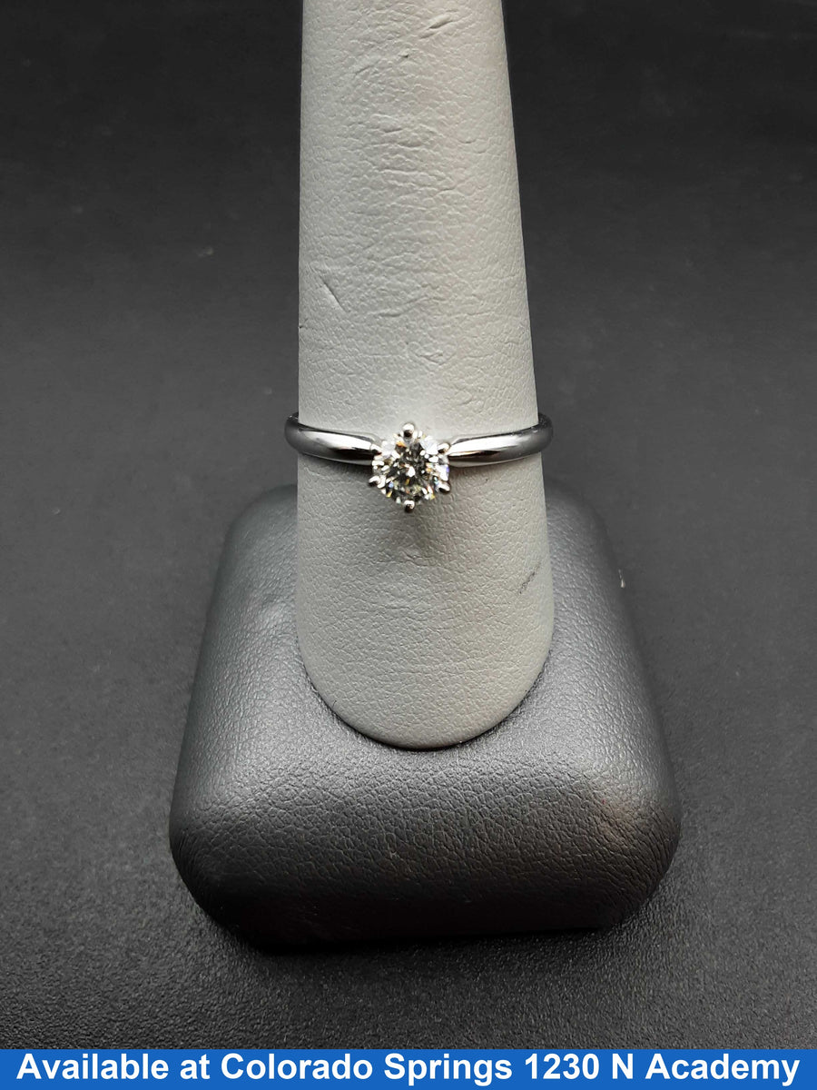 Women's Ring - Solitaire - White Gold 14k (.585) 2.3 grams Size 9