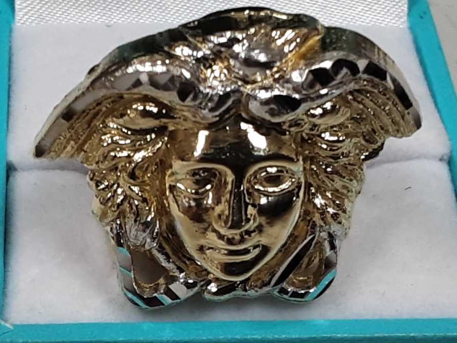 Women's Ring - Yellow Gold 10k (.417) 8.5 grams Size 9.5