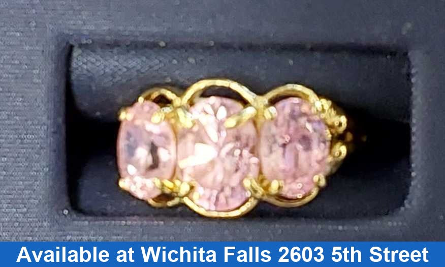 Women's Ring - Yellow Gold 10k (.417) 3.2 grams Size 6