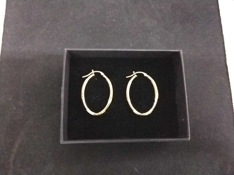 Bangle Earring Yellow Gold 10k (.417) 1.5 grams